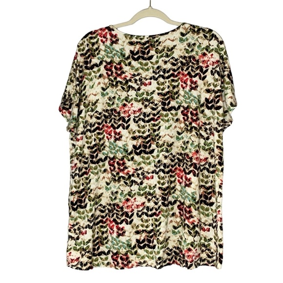 J. Jill Wearever Collection scoop neck multi abstract leaf top. Size L - Picture 2 of 9